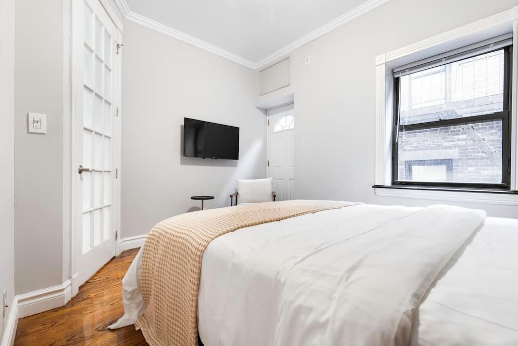 Gorgeous & Bright 3Bdr & 1Bth In Midtown Manhattan Нью-Йорк Экстерьер фото